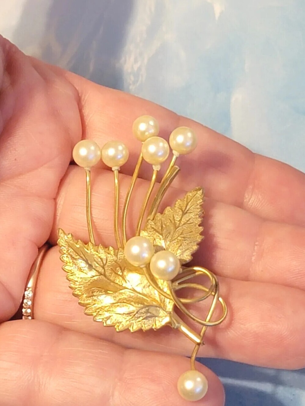 Vintage Large Gold-tone & Faux Pearl Flower‎ Brooch Pin Mid-century fb1-115